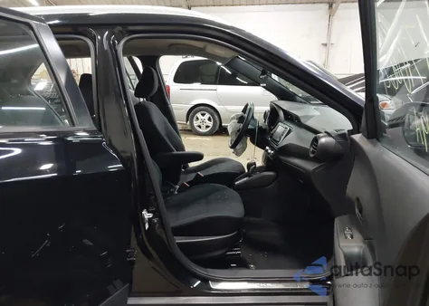 2019 Nissan Kicks S from USA, damaged, VIN 3N1CP5CU8KL471603